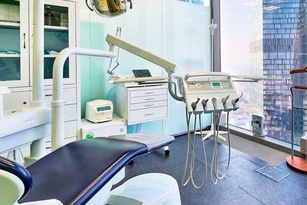 Dental clinic advertising
