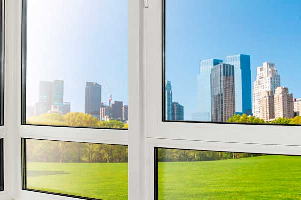 Advertising of plastic windows